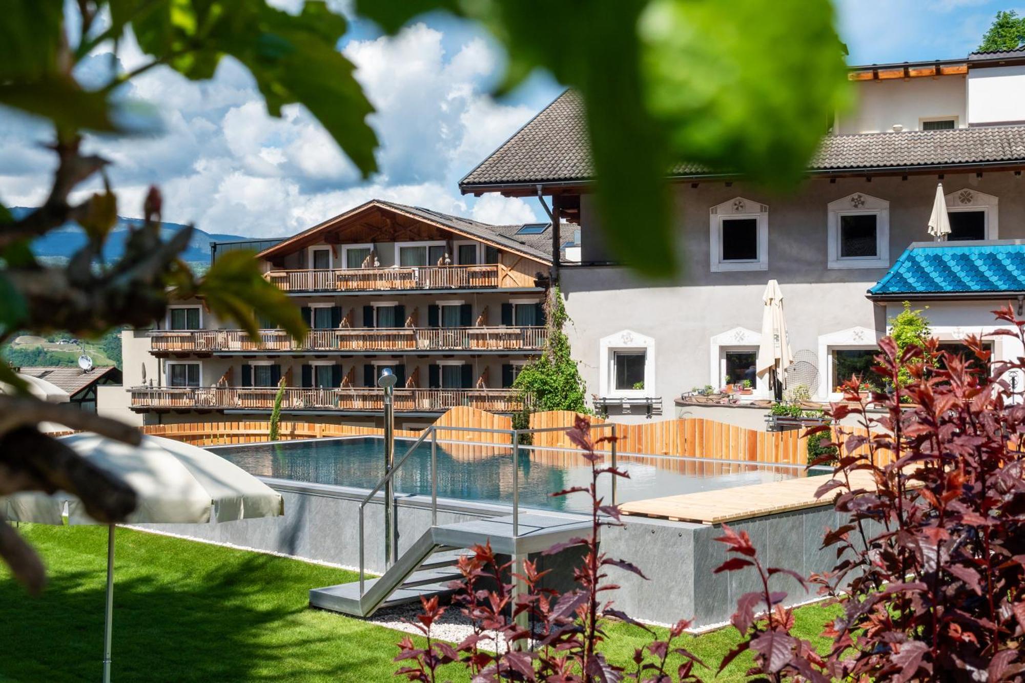 Hotel Oberwirt Weisses Kreuz à Collepietra  Extérieur photo